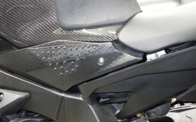 YAMAHA YZF-R1 2018