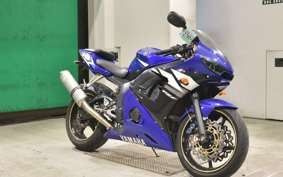 YAMAHA YZF-R6 2003