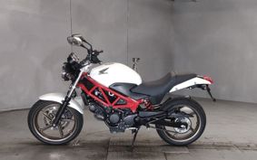 HONDA VTR 250 MC33