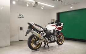 HONDA CB1300SB SUPER BOLDOR A 2005 SC54