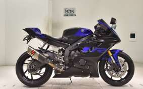 YAMAHA YZF-R6 2019