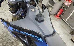 HUSQVARNA SM570R 2009