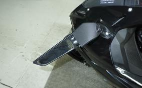 KAWASAKI ZX-25R ZX250E