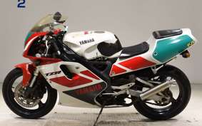 YAMAHA TZR250 R 2004 3XV