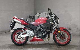 SUZUKI GSR600 B9111