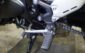 KAWASAKI Z900RS 2025 ZR900K