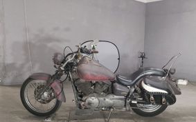 YAMAHA DRAGSTAR 250 VG02J