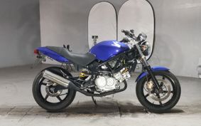 HONDA VTR 250 MC33
