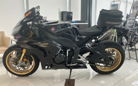 HONDA CBR1000RR-R FB SP 2023 SC82
