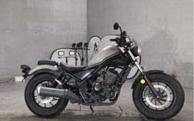 HONDA REBEL MC49