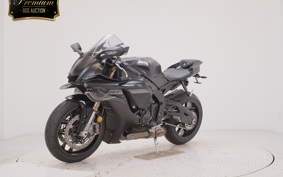 YAMAHA YZF-R1 2025