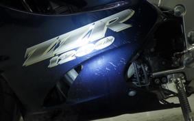 KAWASAKI ZZ1200 NINJA R 2005 ZXT20C