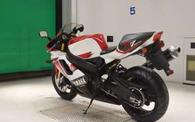 YAMAHA YZF-R7 2000