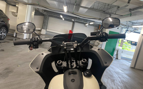 HARLEY FXLRST 2023 YXZ