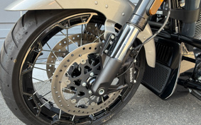 HARLEY FLHXSE CVO 2023 PX6