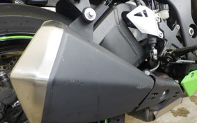 KAWASAKI ZX 10 NINJA R 2013
