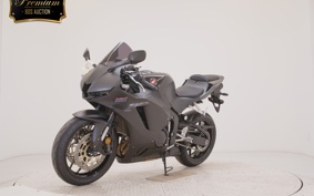 HONDA CBR600RR 2024 PC40