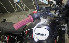 YAMAHA SCR950 A 2017 VN09J