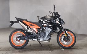 KTM 890 DUKE TU940