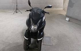 YAMAHA TRICITY 125 SE82J