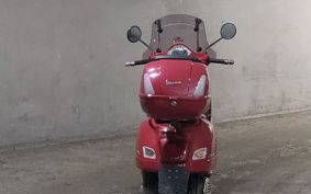 VESPA GTS300 SUPER 2010 ..