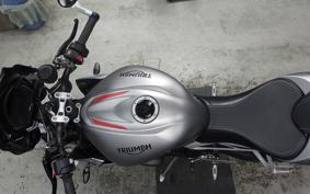 TRIUMPH STREET TRIPLE RS 2019