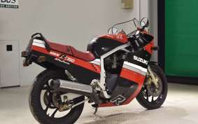 SUZUKI GSX-R750 1985 GR71F