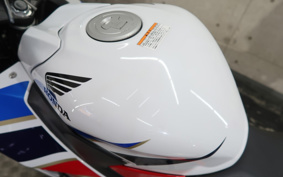 HONDA CBR250R MC41