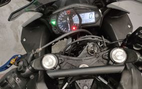 YAMAHA YZF-R25 RG10J
