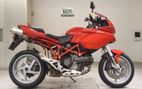 DUCATI MULTISTRADA 1000 DS 2004