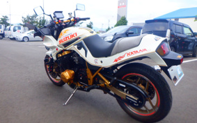 SUZUKI GSX750S KATANA 1985 GR72A