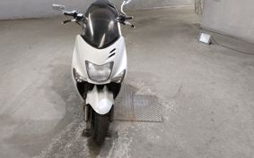 YAMAHA MAJESTY 125 SE27