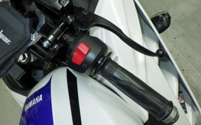 YAMAHA YZF-R15