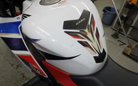 HONDA CBR250R A MC41