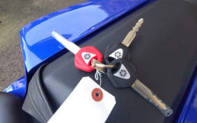 YAMAHA YZF-R7 2023 RM39J