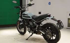 DUCATI SCRAMBLER SIXTY2 2021
