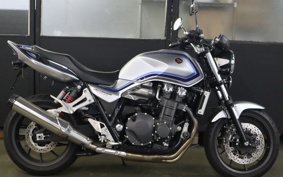 HONDA CB1300SF SUPER FOUR 2024 SC54