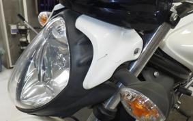 SUZUKI ｸﾞﾗﾃﾞｨｳｽ650 2013