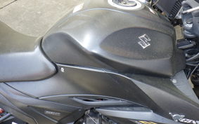 SUZUKI ｼﾞｸｻｰ250 ED22B