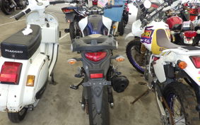 SUZUKI ｸﾞﾗﾃﾞｨｳｽ400 VK58A