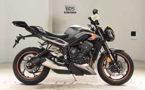 TRIUMPH STREET TRIPLE RS 2023