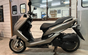 YAMAHA MAJESTYS SG28J