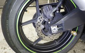 KAWASAKI ZX 10 NINJA R 2004 ZXT00C