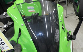 KAWASAKI ZX-25R ZX250E