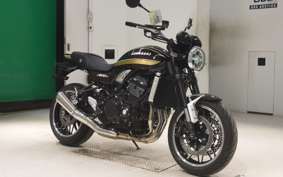 KAWASAKI Z900RS 2025 ZR900K