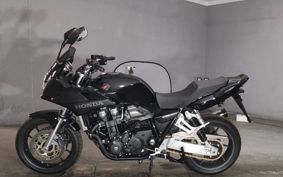 HONDA CB1300SF BOLDOR 2025 SC54