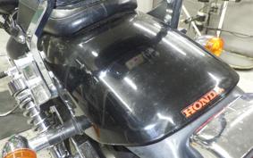 HONDA SHADOW 750 SLASHER 2002 RC48