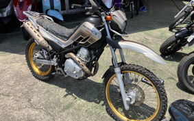 YAMAHA SEROW 250 DG17J