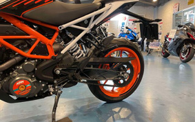 KTM 390 DUKE 1988 JPJ40