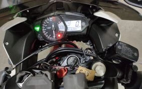 YAMAHA YZF-R25 RG10J
